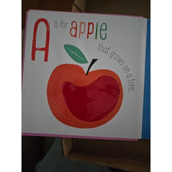 U Is for Unicorn Board Books Make Believe Ideas Ltd A Touch Feel Alphabet Book - Picture 2 of 7